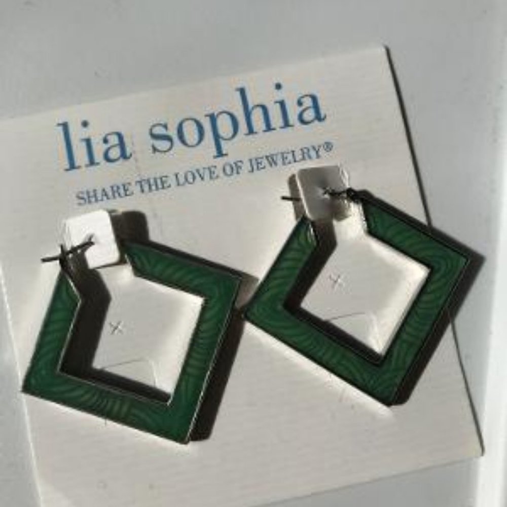 Lia Sophia earrings
